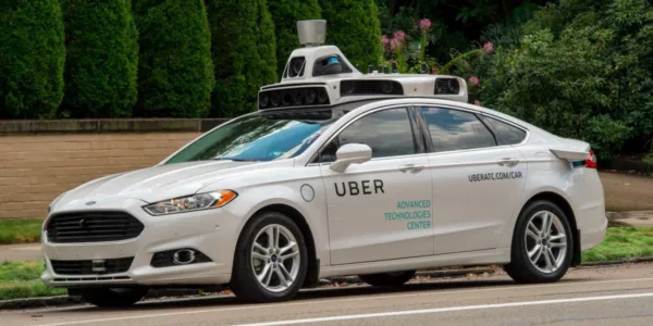 Uber lo confirma: los coches sin conductor llegarán a España antes de que acabe 2026