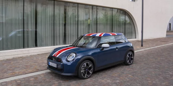 Mini celebra los 25 años del Mini Moderno con esta edición especial