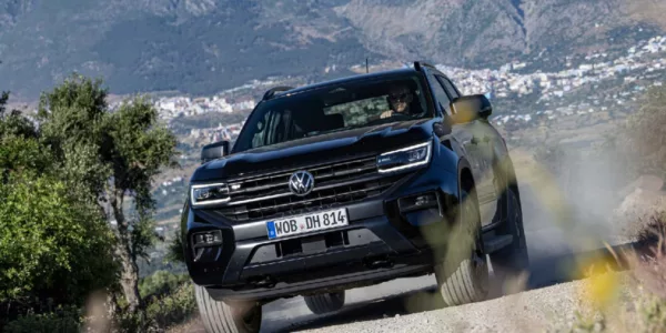 Ya hemos probado el Volkswagen Amarok 2026: motor V6 diésel y nuevo acabado Dark Label