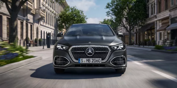 Nuevo Mercedes Clase C: más tecnología, nuevo frontal y la última evolución del sistema MBUX