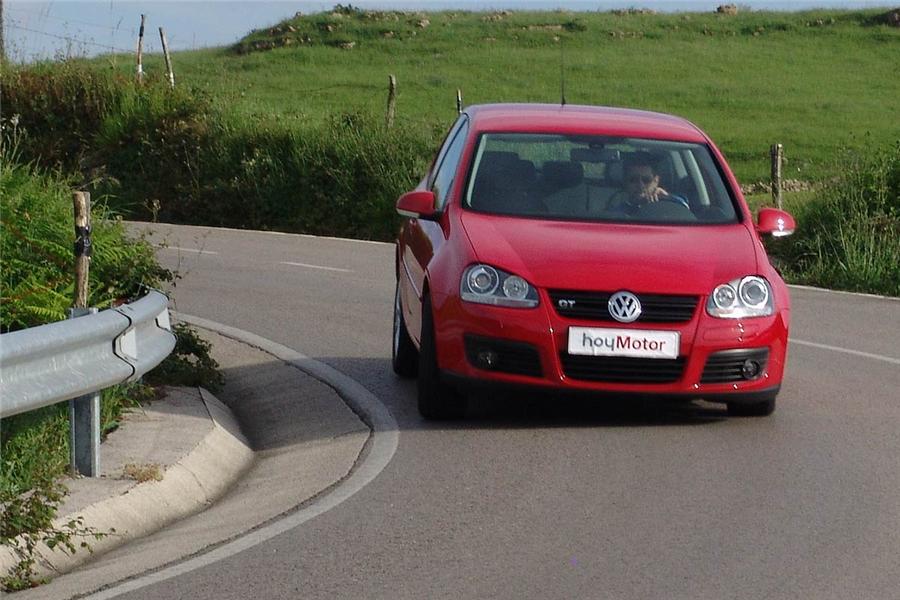 Volkswagen golf gt 1